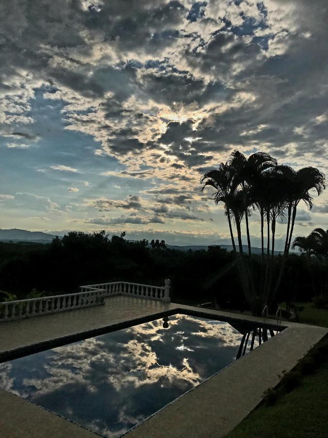 Finca Bellavista Перейра Экстерьер фото